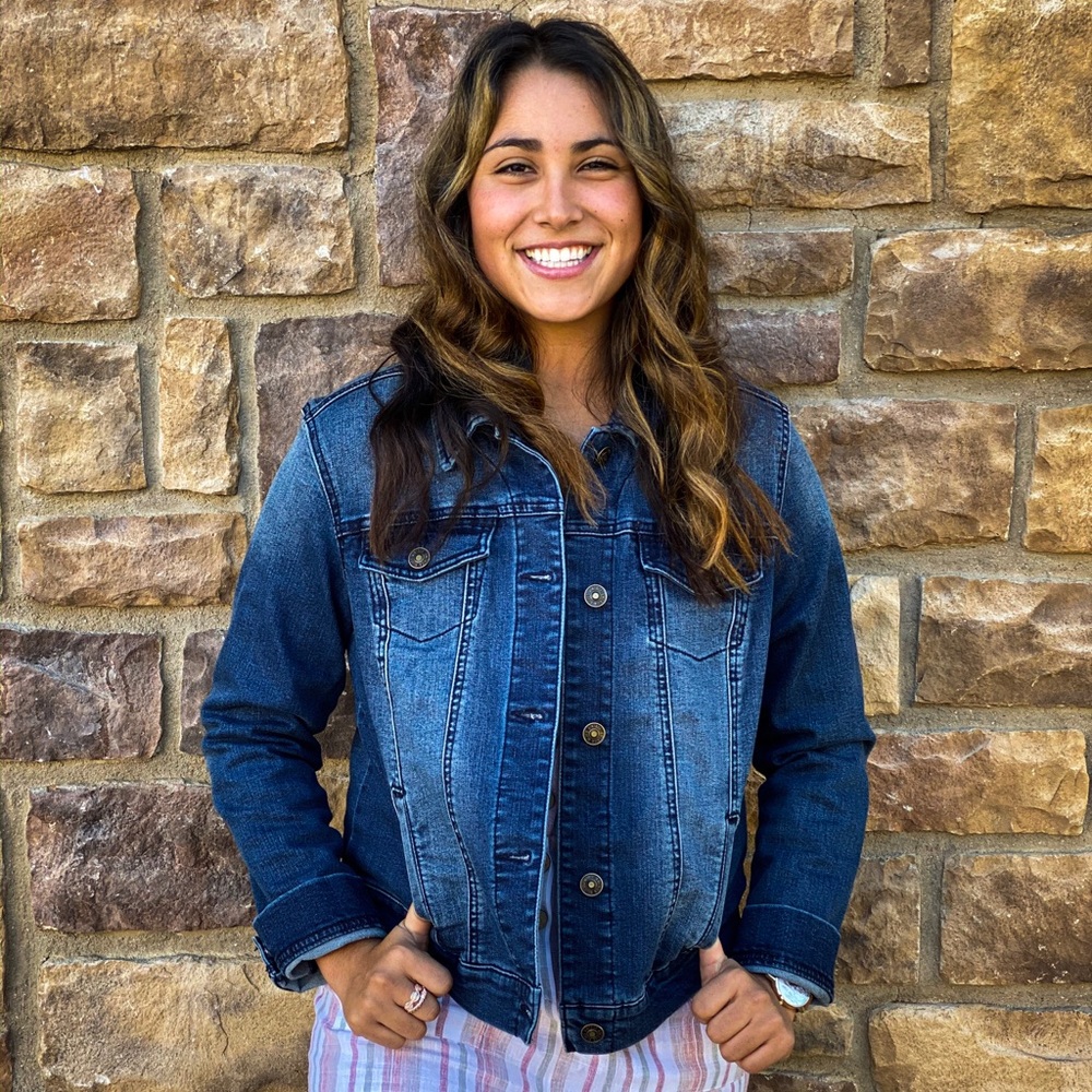 Meet your Posher, Karlee